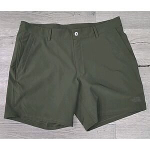 The North Face Mens Olive Green Hiking Breathable Light Weight Shorts Size 38